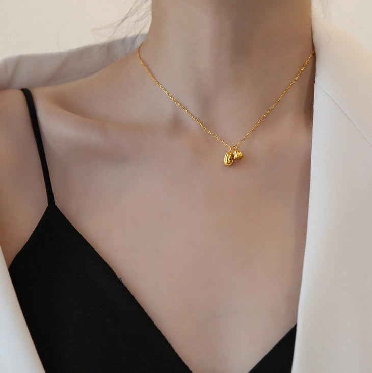 Lotus Pendant Necklace [6HJSVKTN]