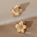 Love Petal Drop Earrings [OEJYYDO0]