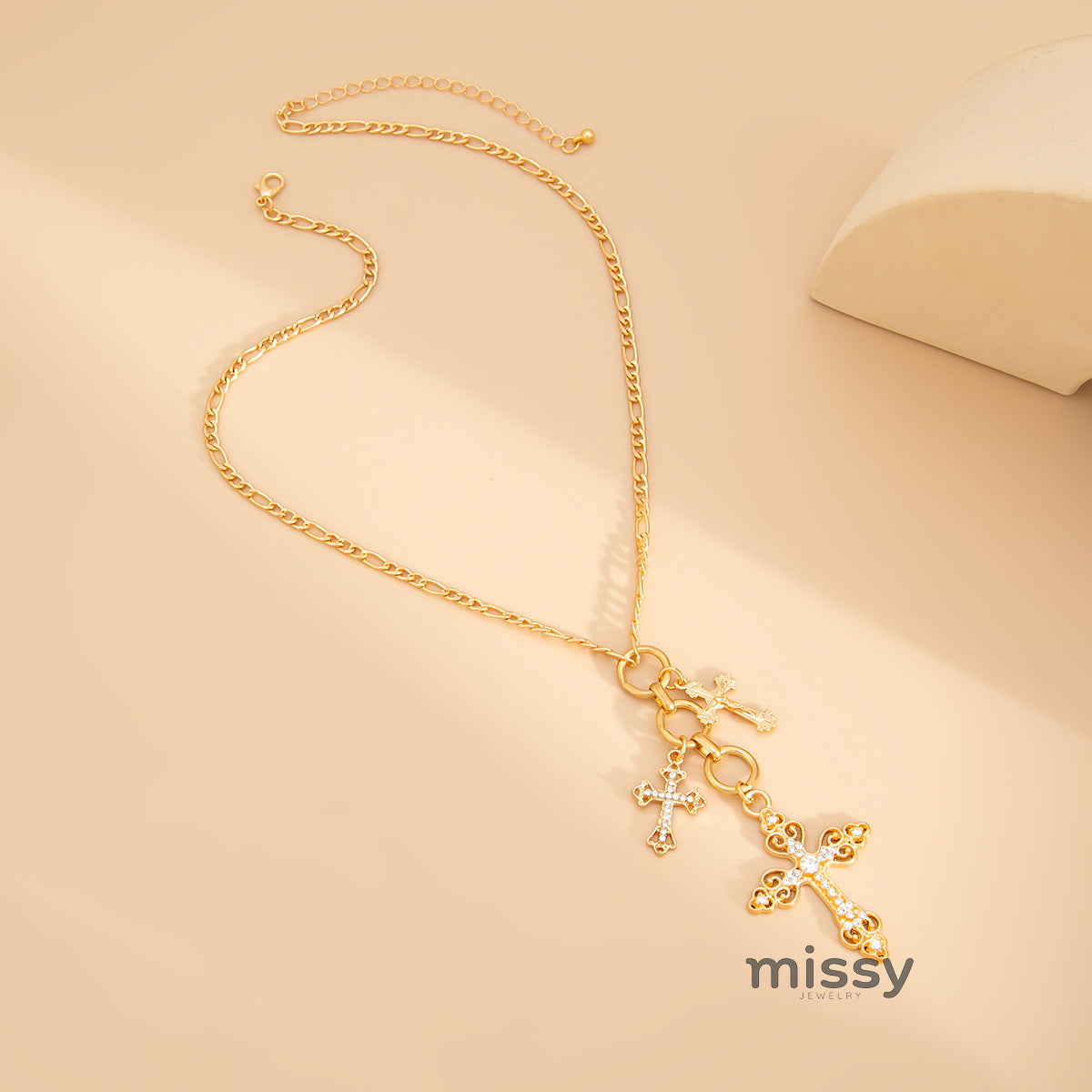 Lyana Vintage Rhinestone Cross Necklace [0W2NGSAI]