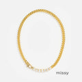 Lynlee Oval Pavé Pendant Necklace [02WDVN7A]