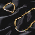 Lynlee Oval Pavé Pendant Necklace [VEU3MF8A]