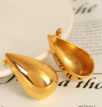 Lyrik Elegant Knot Earrings [KFHRMGEP]