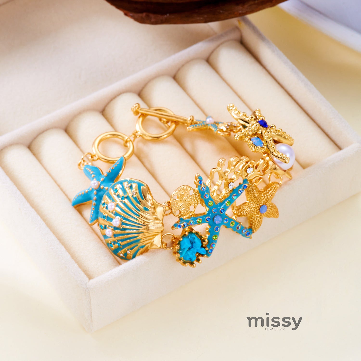 Mabel Coral Shell Pearl Set [32FAC5MD]
