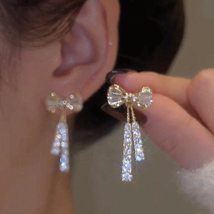 Macee Gold Zircon Bow Earrings [DN01QLIR]