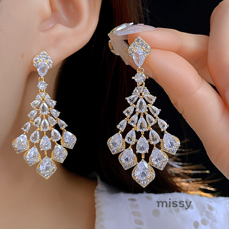 Maelee Zircon Feather Drop Earrings [NXOPFDHH]
