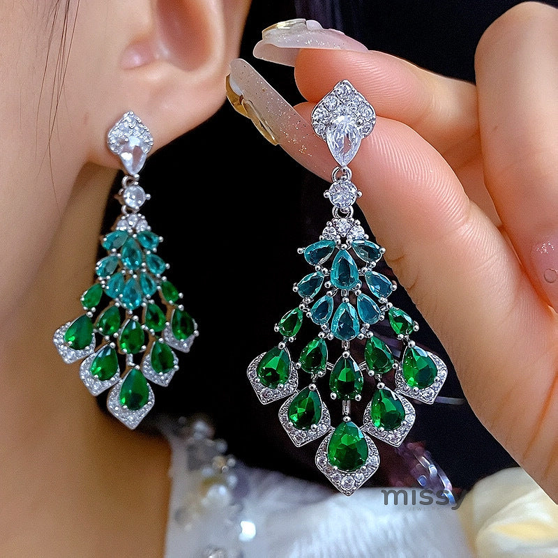 Maelee Zircon Feather Drop Earrings [UE6TI7JA]