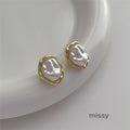 Mairead Irregular Baroque Pearl Earrings [9IIRF2CD]