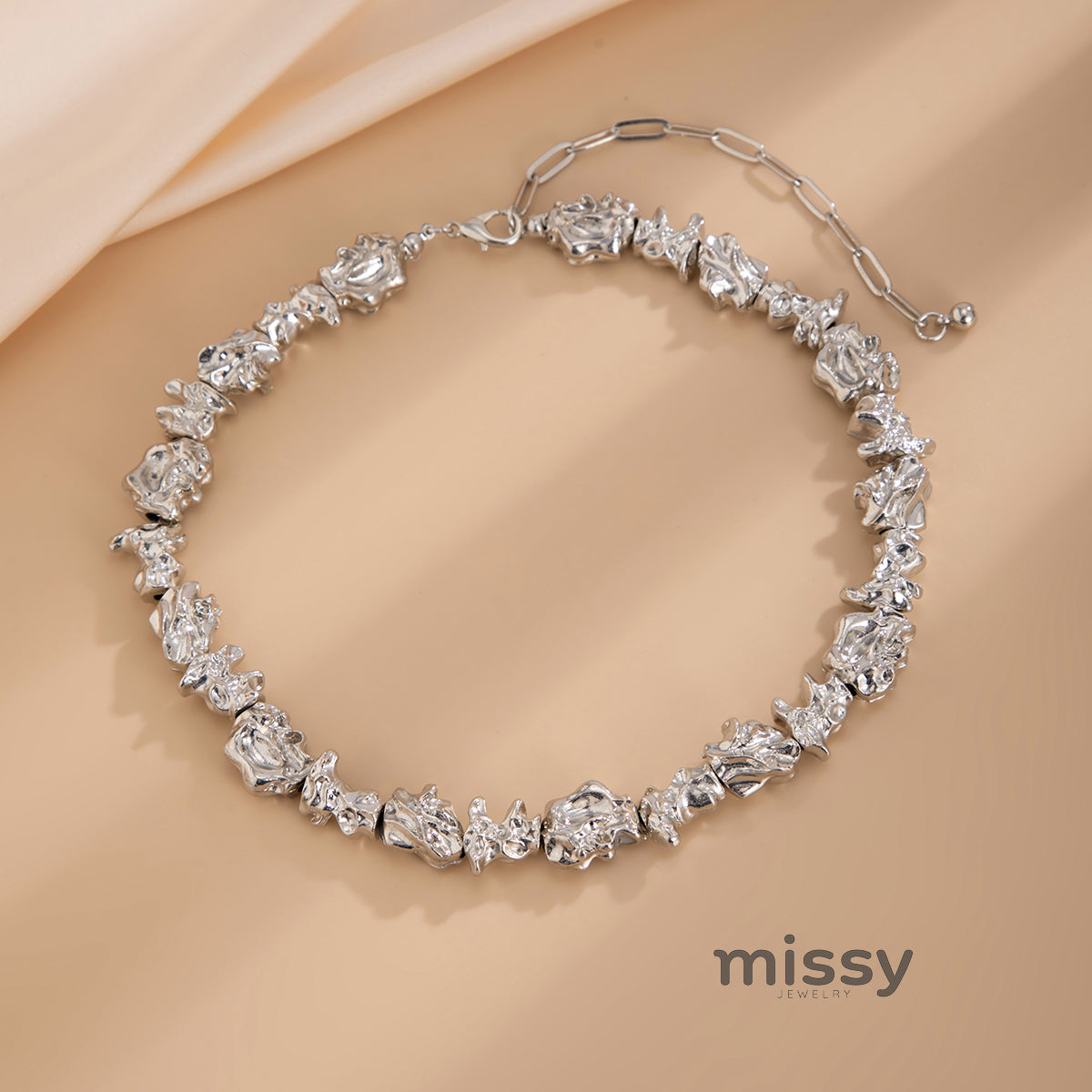 Maisey Folded Geometric Necklace Set