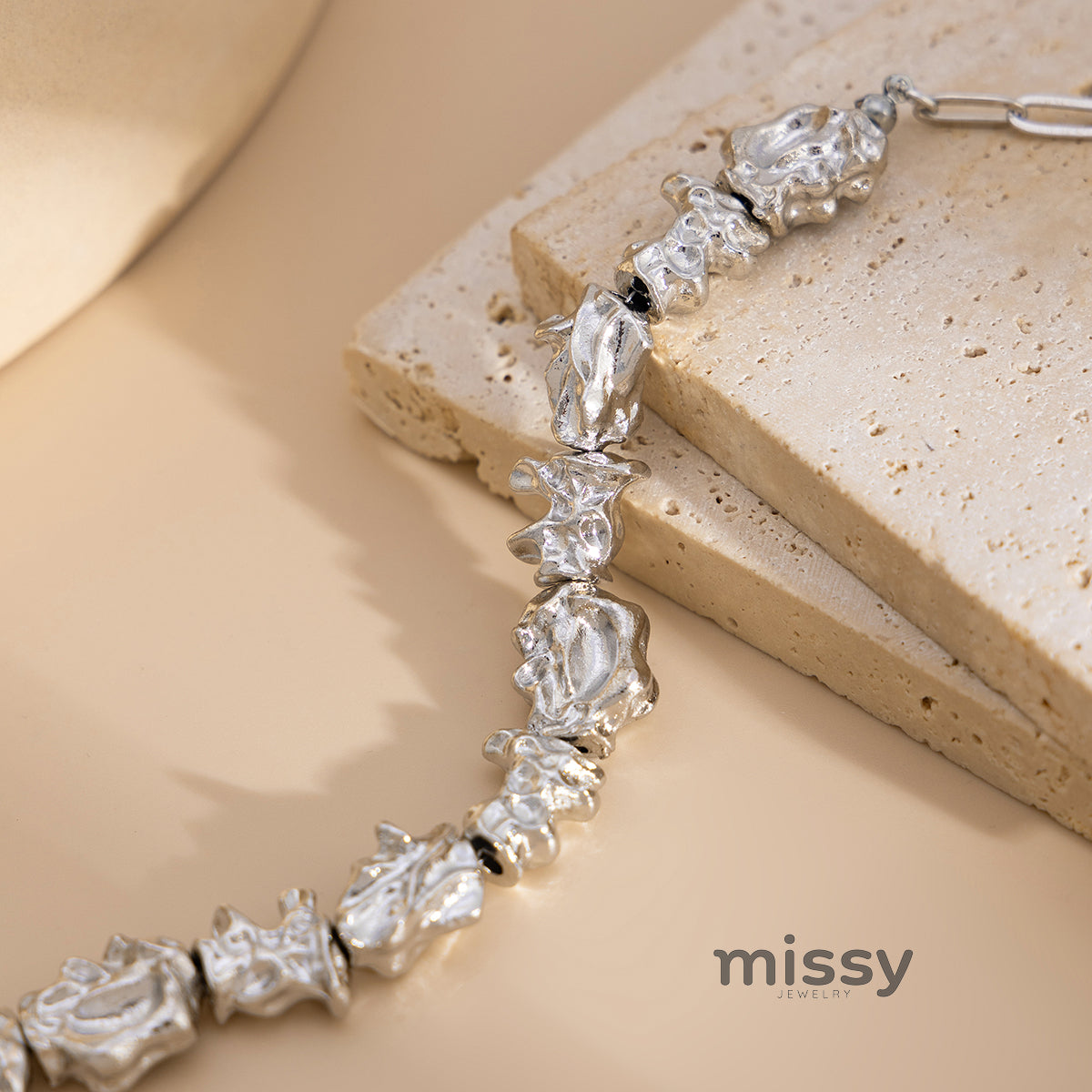 Maisey Folded Geometric Necklace Set