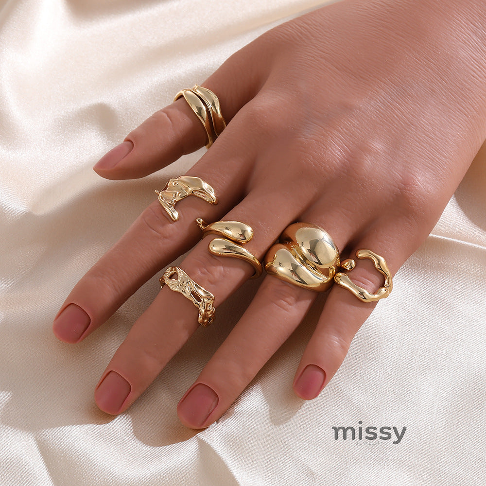 Mali Irregular Gold Ring Set [L5E4TUK0]
