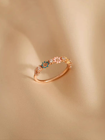 Maryama 18K Gold Floral Ring