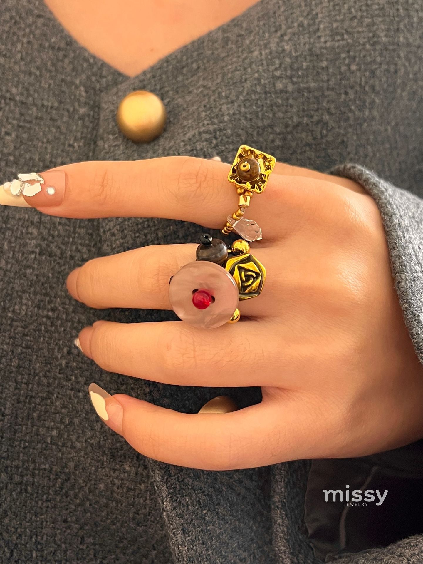 Mayleen Beaded Shell Ring [FVOM1GJP]