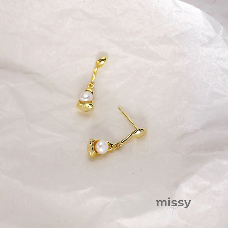 Melonie Asymmetric Pearl Earrings [RTDZCJC7]