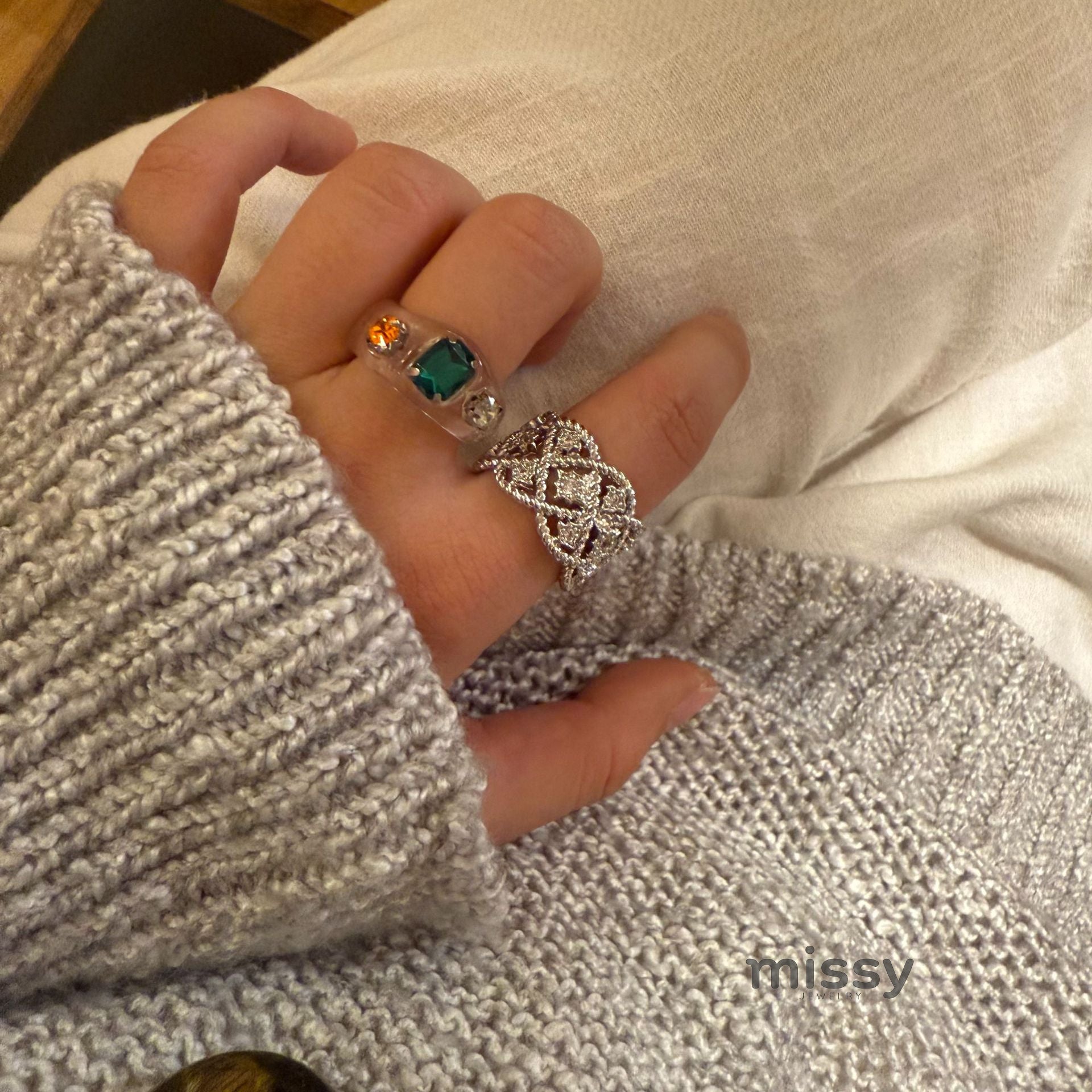 Mercy Zircon Lace Ring [HEX5LCN9]