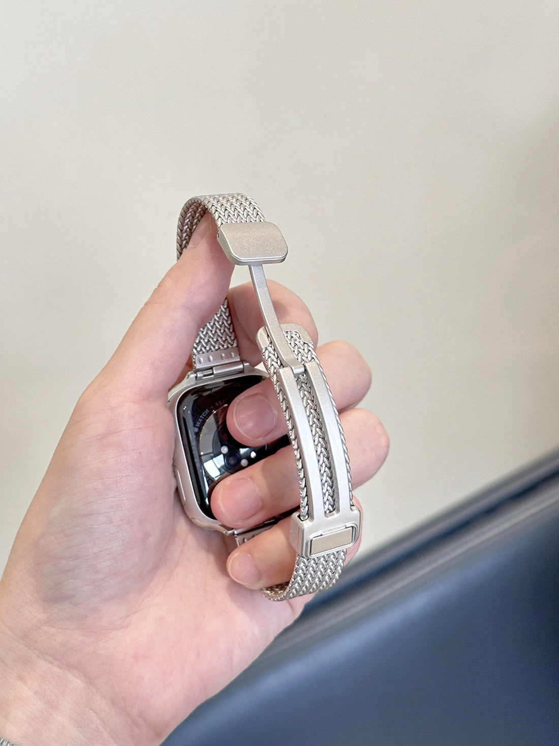Milanese Loop Magnetic Watch Band [E6XOOHA3]