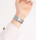 Milanese Mesh Apple Watch Band [0KFP28EM]