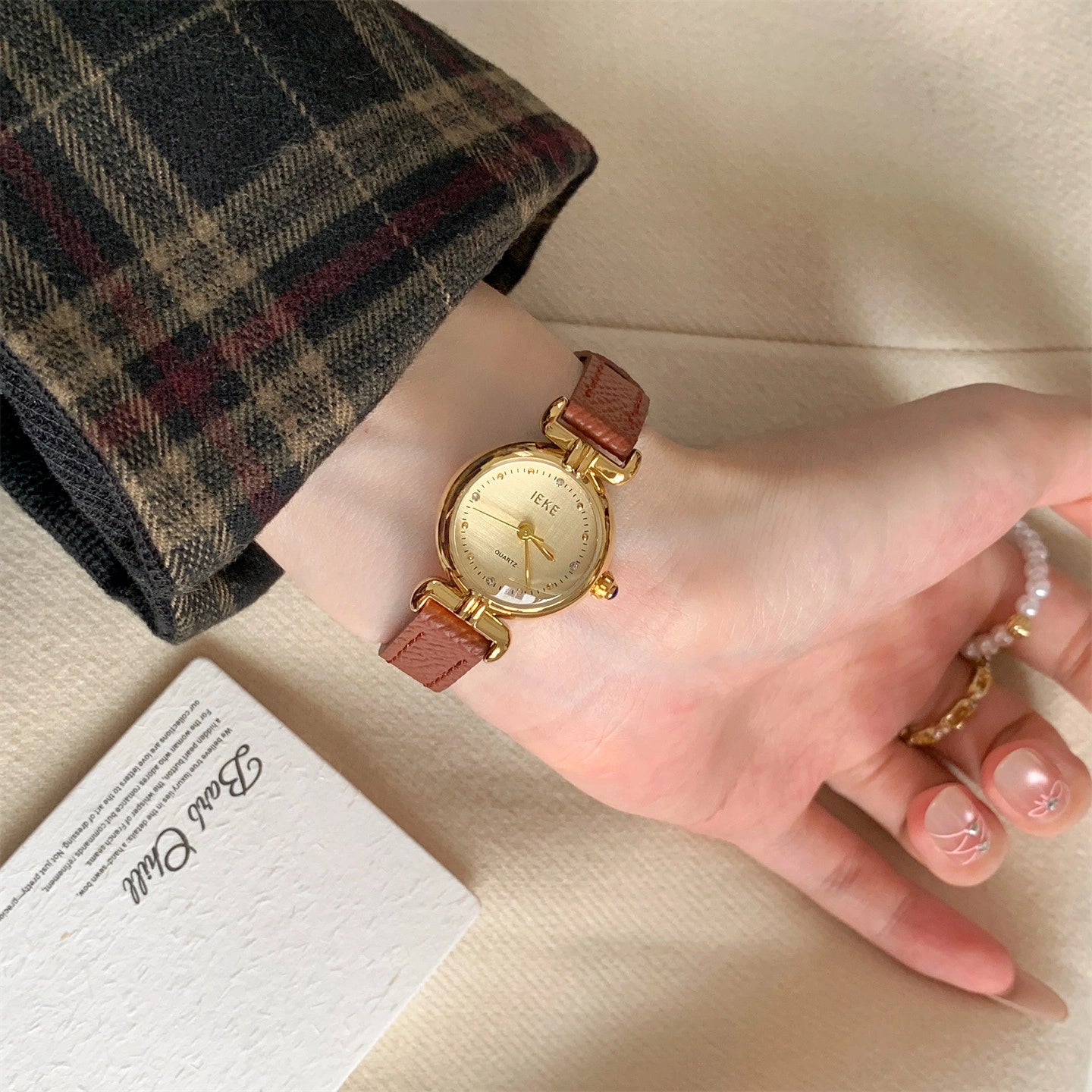 Minimal Round Dial Leather Watch [9IOUPX8U]