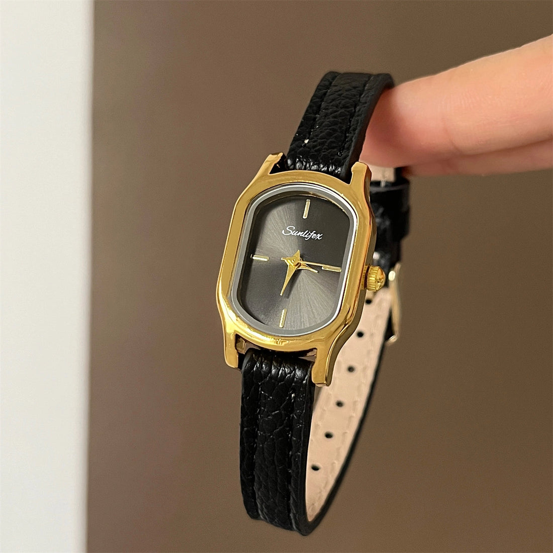 Minimal Square Dial Wrist Watch [3CSBMYII]
