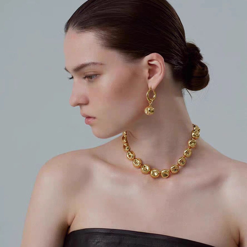 Minimalist Gold Bead Choker Necklace [8G6MJ81O]