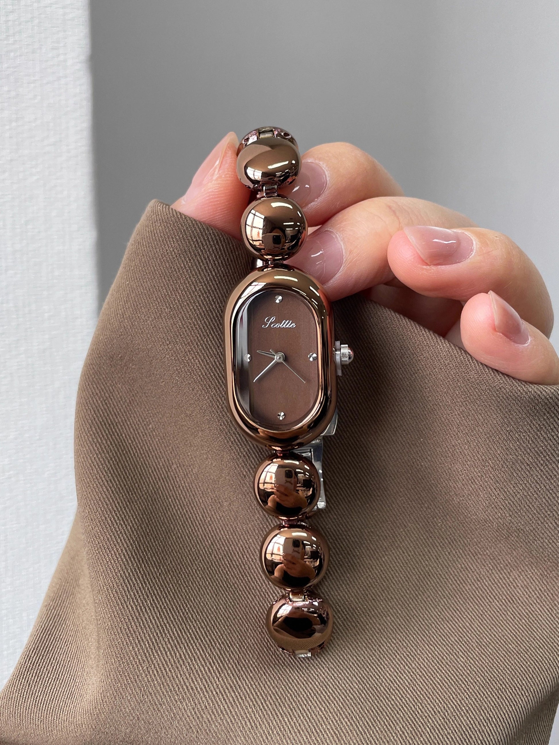 Minimalist Rectangular Bracelet Watch [SHA5UNFE]