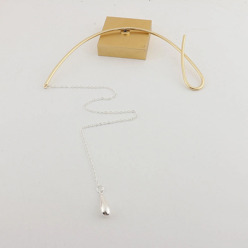 Mixed Metal Geometric Pendant Necklace [N8U8DWEO]