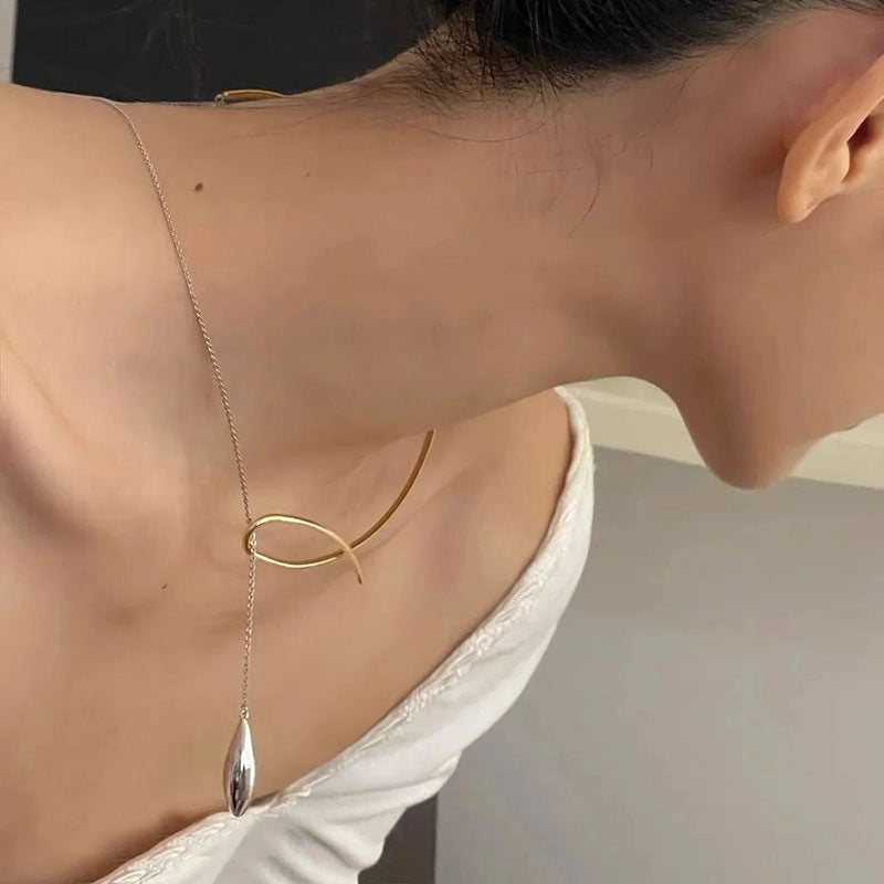 Mixed Metal Geometric Pendant Necklace [6MOY4M71]