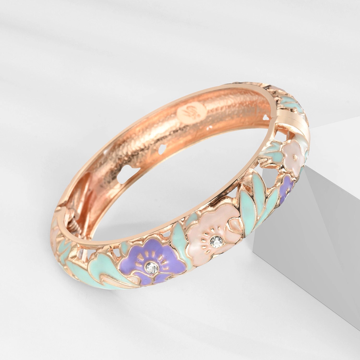 Morning Glory Enamel Cuff Bracelet [IM5AHN2C]