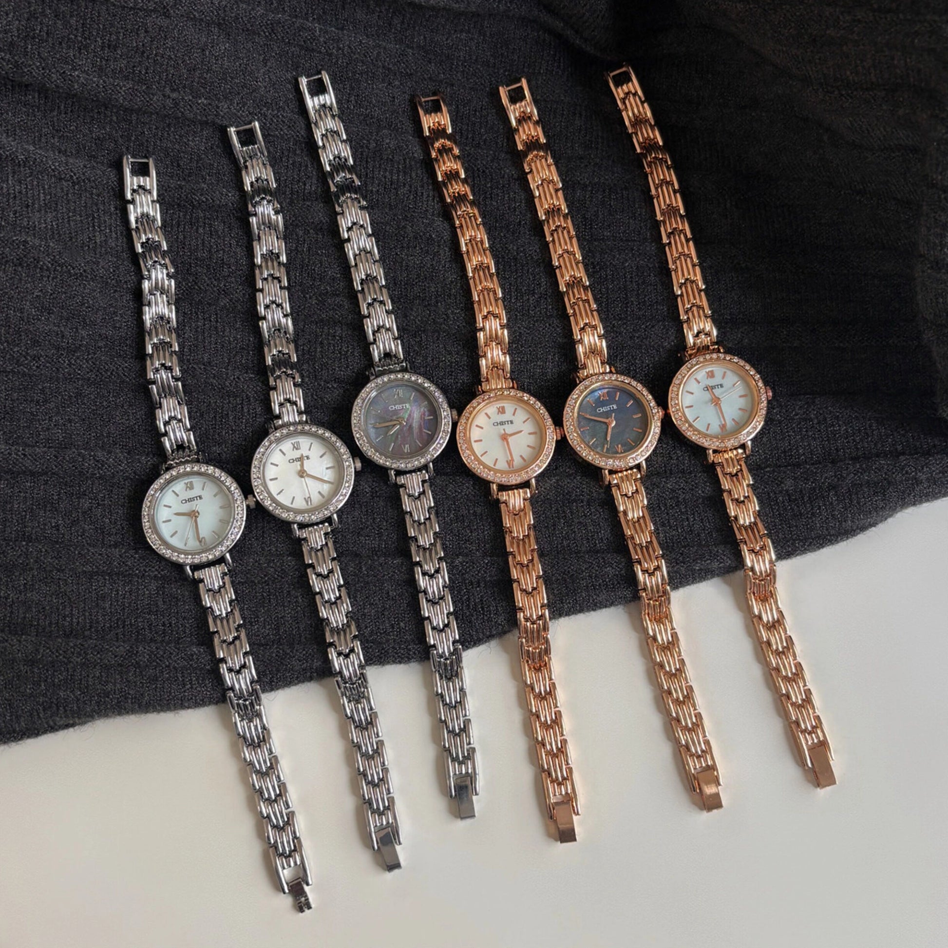 Mother-Of-Pearl Bracelet Watch [JCCT5O3F]