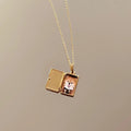 Mother of Pearl Locket Necklace [92Q8DT64]