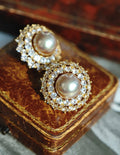 Mother-of-Pearl Palace Style Earrings [3GZKQ954]