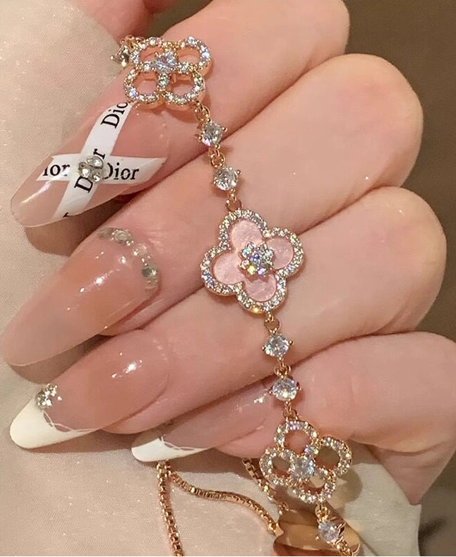 Mother-of-Pearl Petal Clover Bracelet [YVRIML9D]