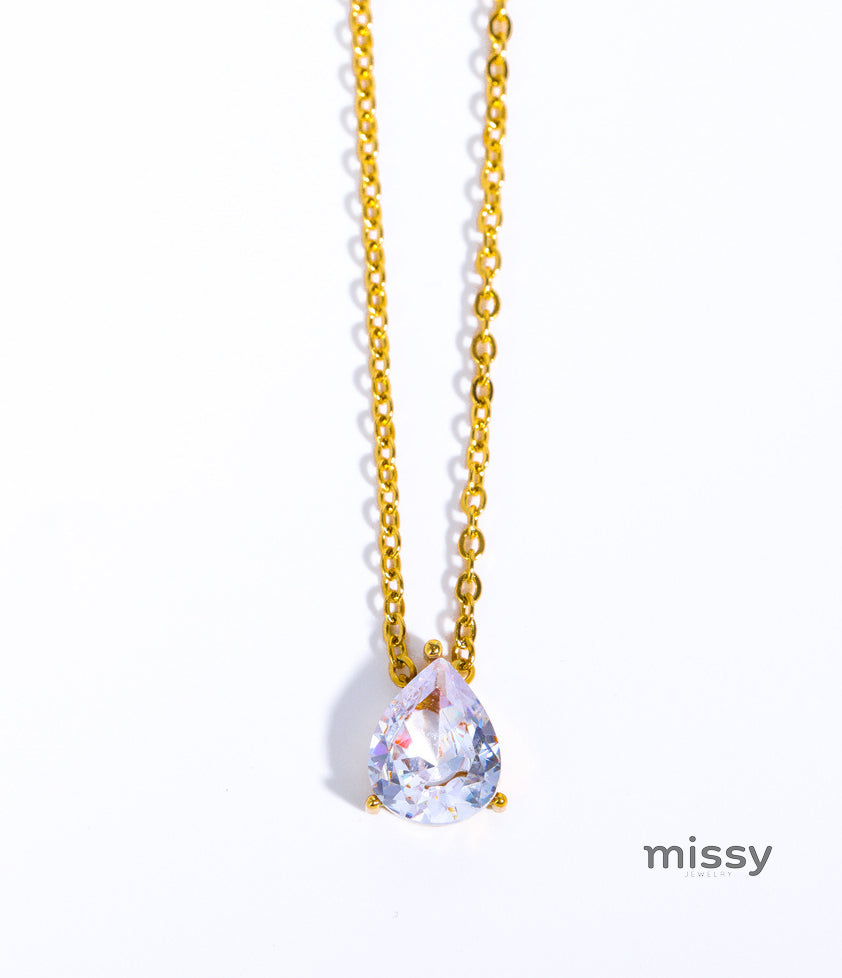 Mulan Layered Crystal Necklace [E1UX3FR8]