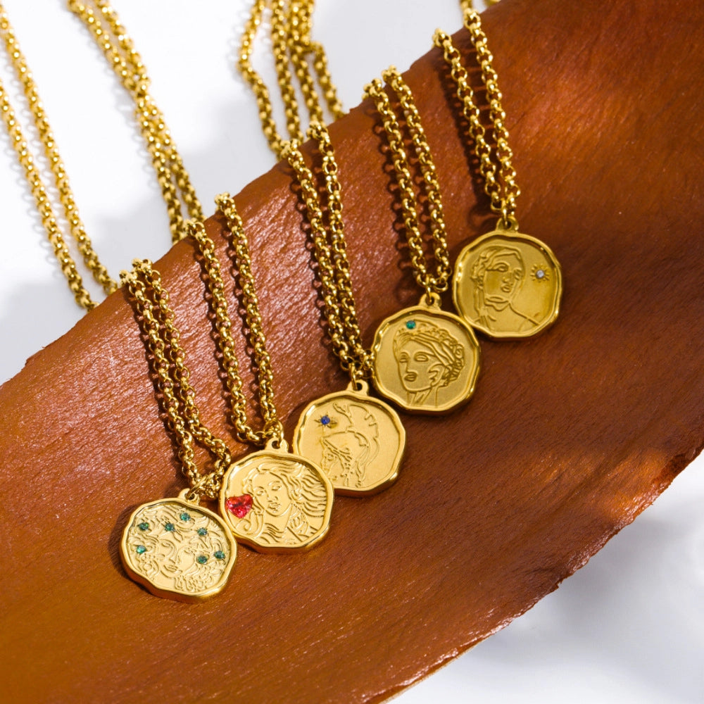Mythology Medallion Pendant Necklace [T0FRVJKO]