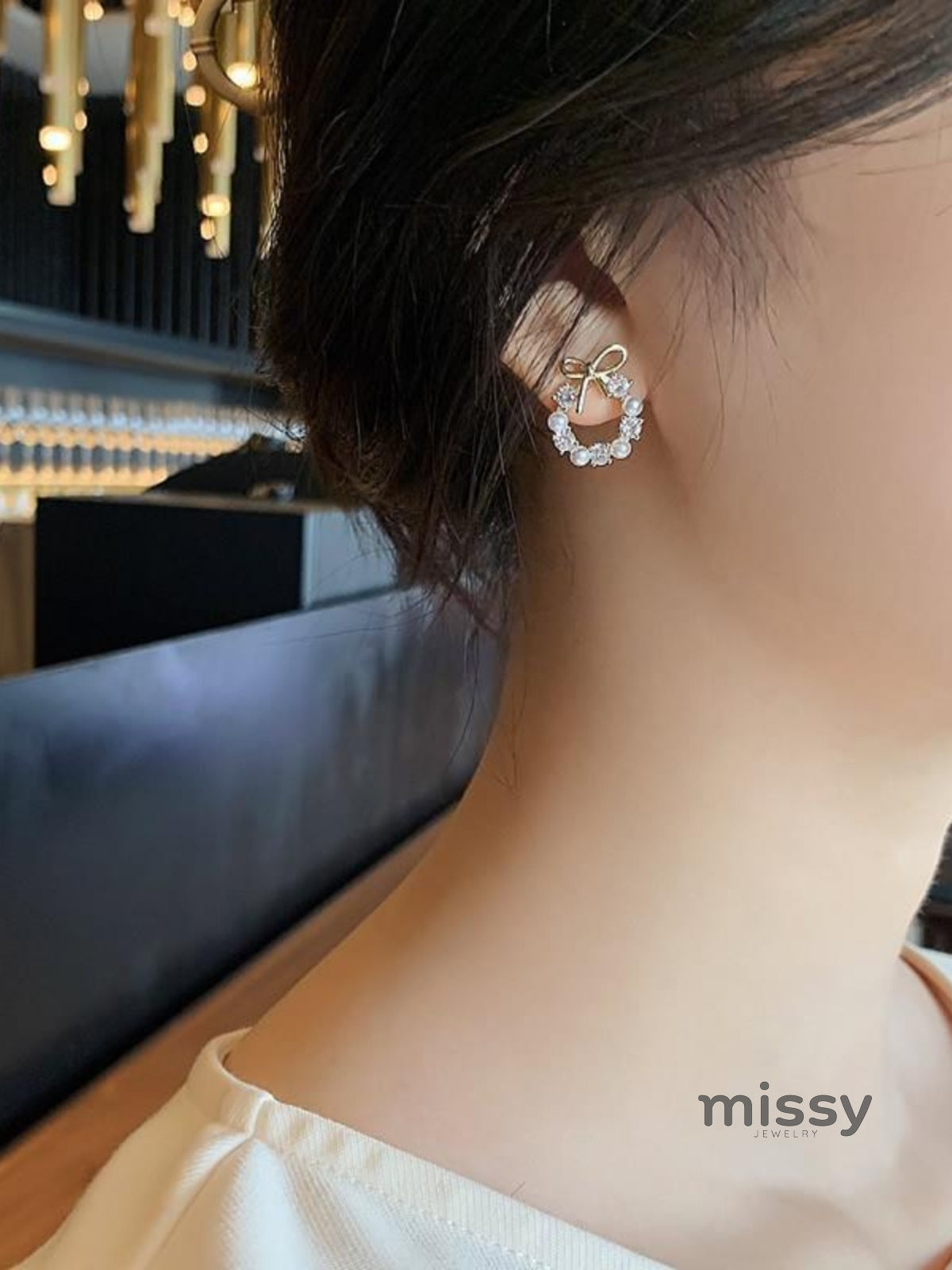 Nayah Pearl Bow Earrings