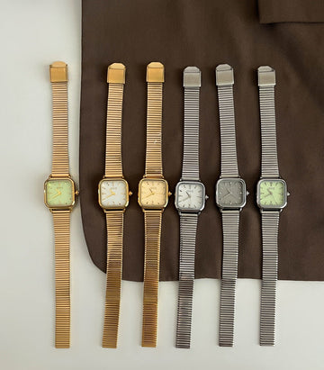 Nevaeh Retro Square Watch [BM0T14JU]