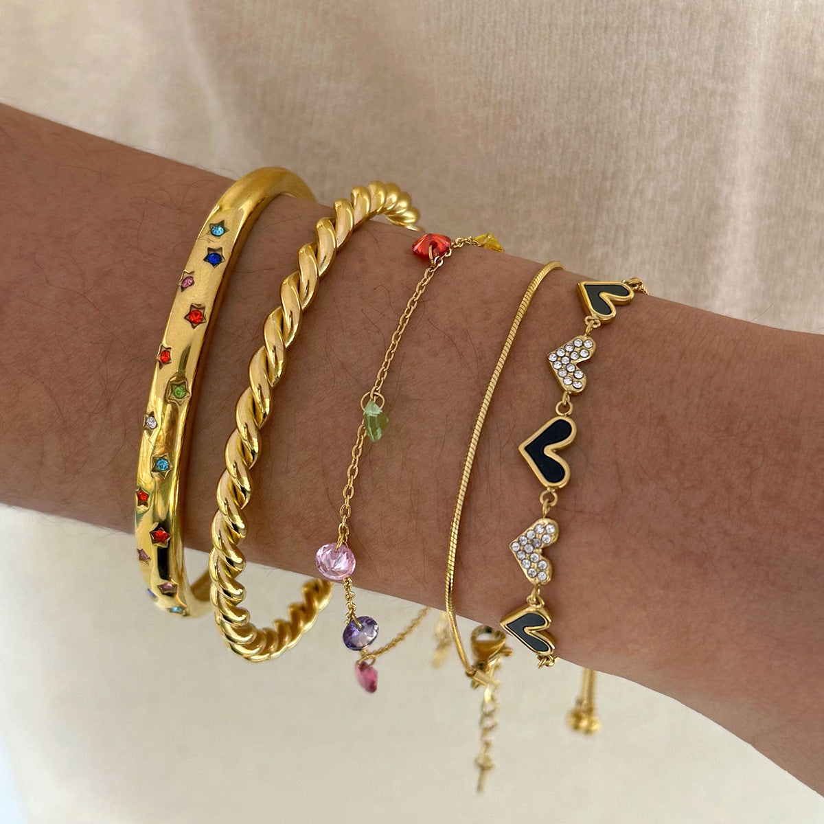 Nilah Diamond Heart Charm Bracelet [15L02HCQ]