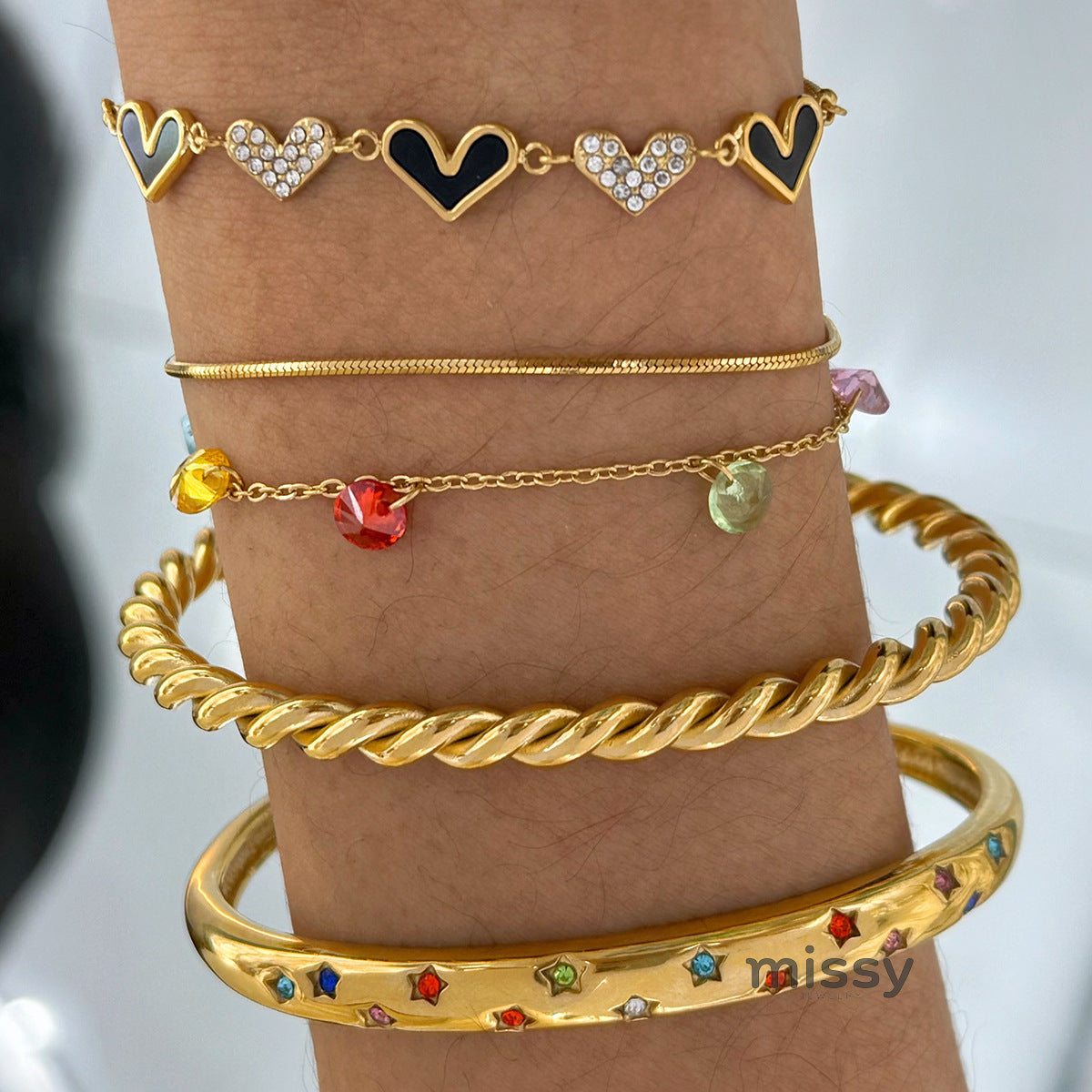 Nilah Diamond Heart Charm Bracelet [LPKG28WE]