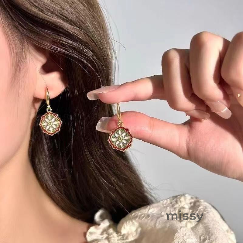 Nyssa Floral Tassel Earrings [6G0WFIKT]