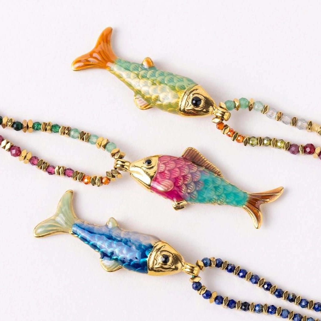 Ocean Fish Pendant Cord Necklace [VV0CS8FC]