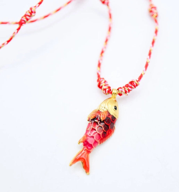 Ocean Fish Pendant Cord Necklace [FAHSTC5C]