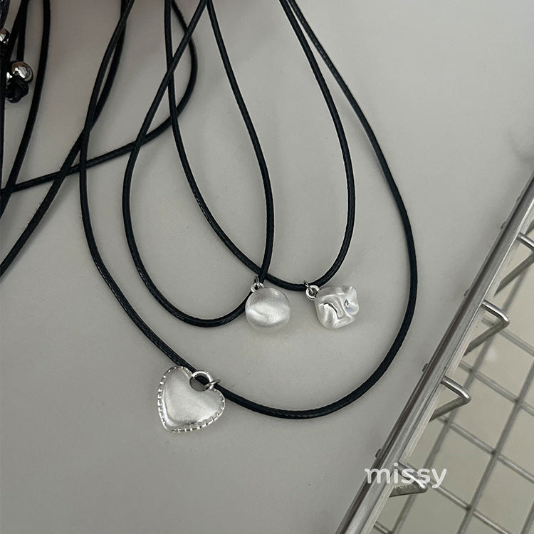 Odessa Brushed Pendant Necklace [67WH1330]