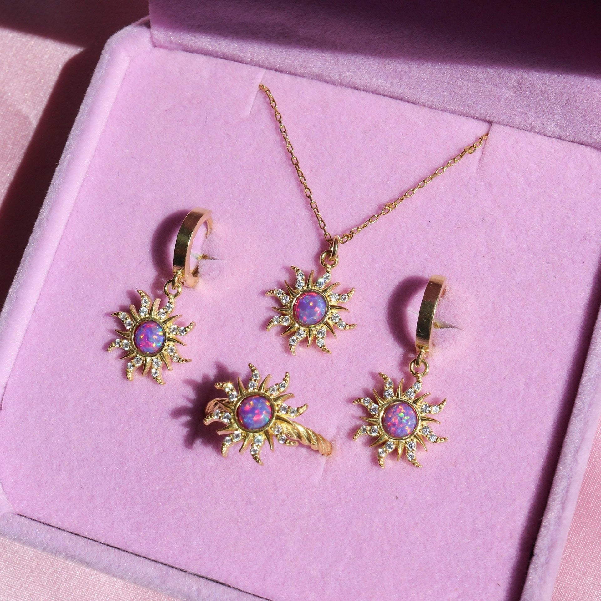 Opal Star Pendant Necklace [TNBRD5GI]