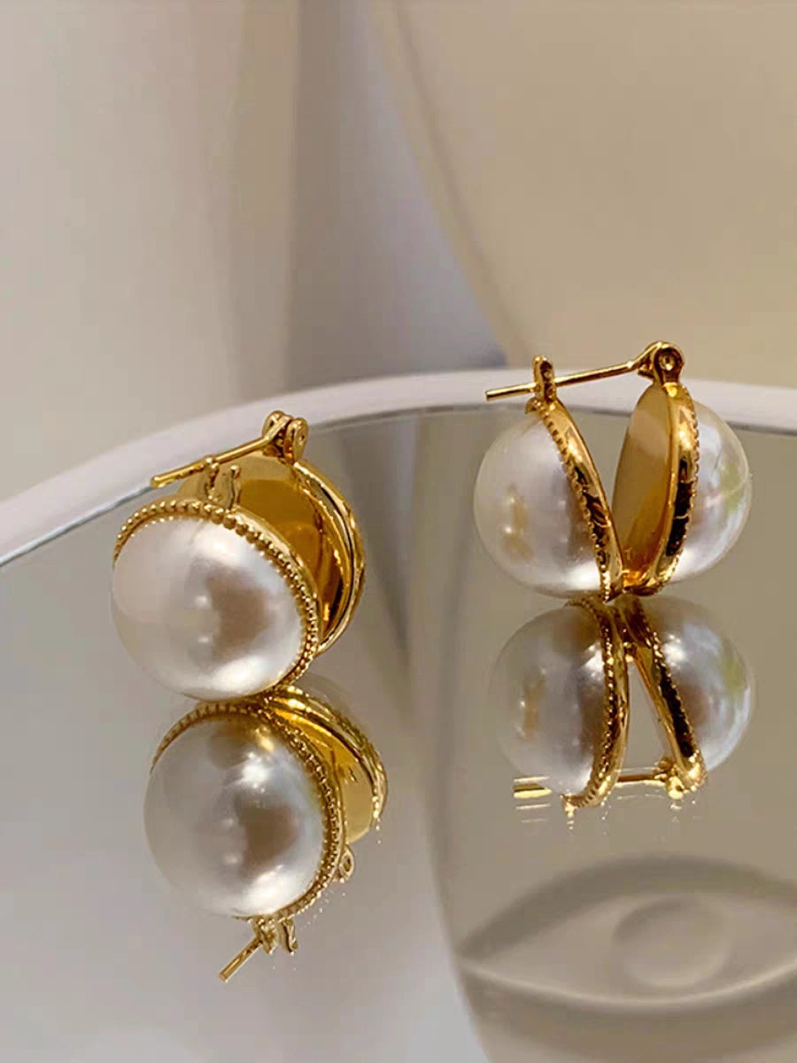 Open Pearl Hoop Earrings [XQMR2LX4]