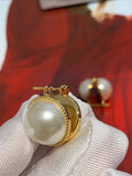 Open Pearl Hoop Earrings [C28KFR2B]