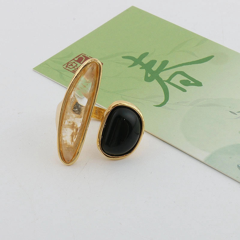 Oval Citrine Gold Ring [UHX2830V]