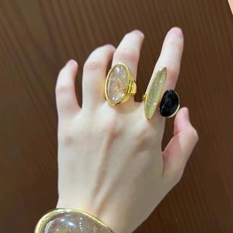 Oval Citrine Gold Ring [6R3HC5LH]