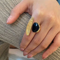 Oval Citrine Gold Ring [62CJBJ4D]