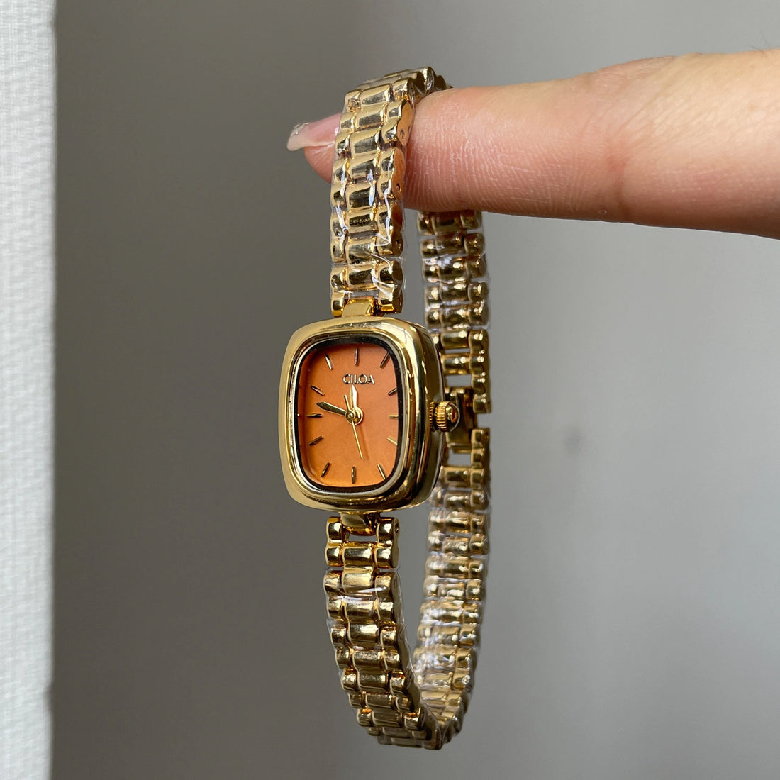 Oval Dial Bracelet Watch [JUDY7DNV]