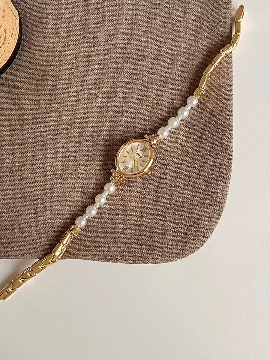 Oval Pearl Bracelet Watch [3ZDVXVR9]