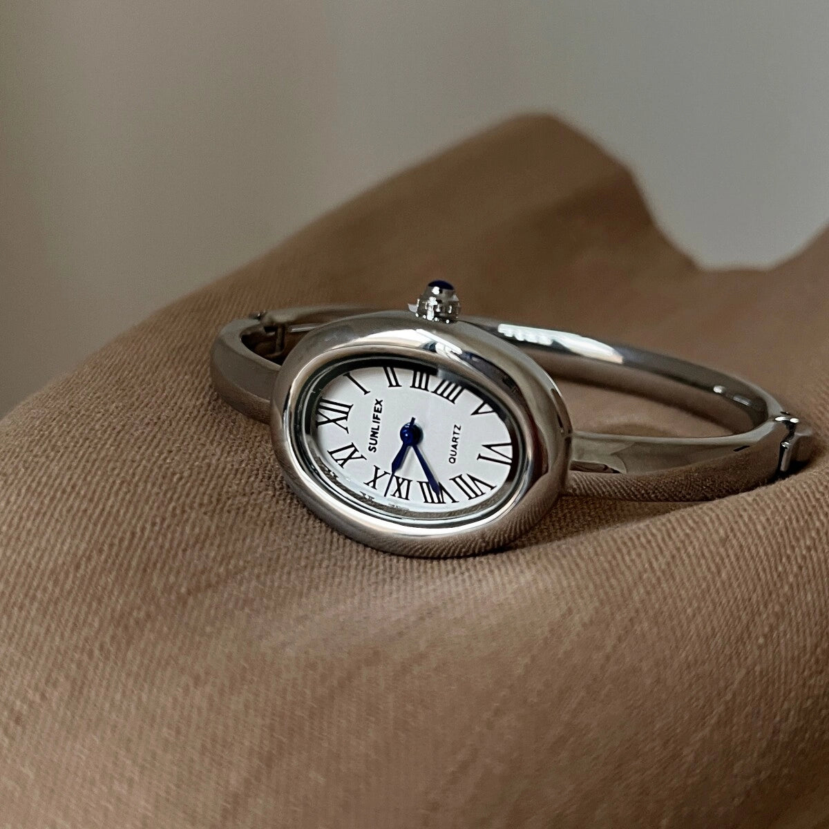 Oval Vintage Gold Bracelet Watch [4QSNPU0X]